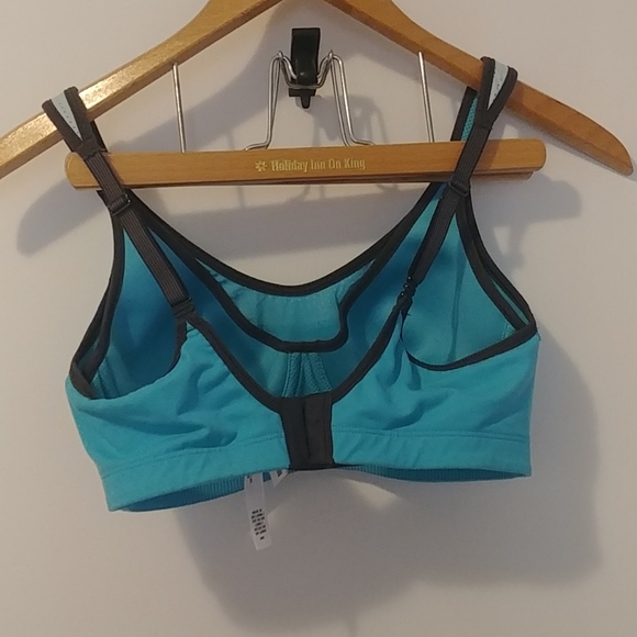 Top de sport - Picture 2 of 4